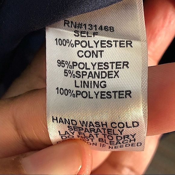 FATE by LFD Velvet Flutter Sleeve Floral Dress Size Medium - Picture 10 of 10